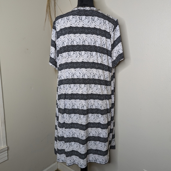 Perception Black And White Striped Cardigan Dress 1X - Picture 2 of 2
